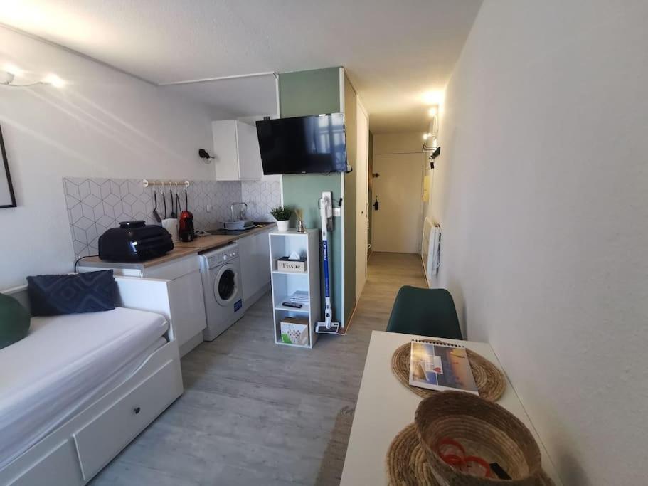Superbe Studio Renove Avec Piscine Et Vue Marina Le Barcarès Eksteriør bilde