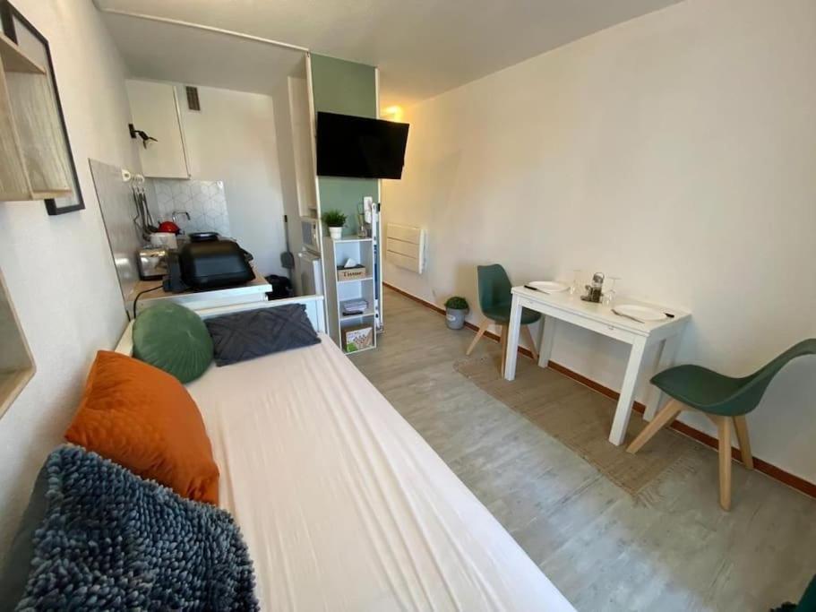 Superbe Studio Renove Avec Piscine Et Vue Marina Le Barcarès Eksteriør bilde